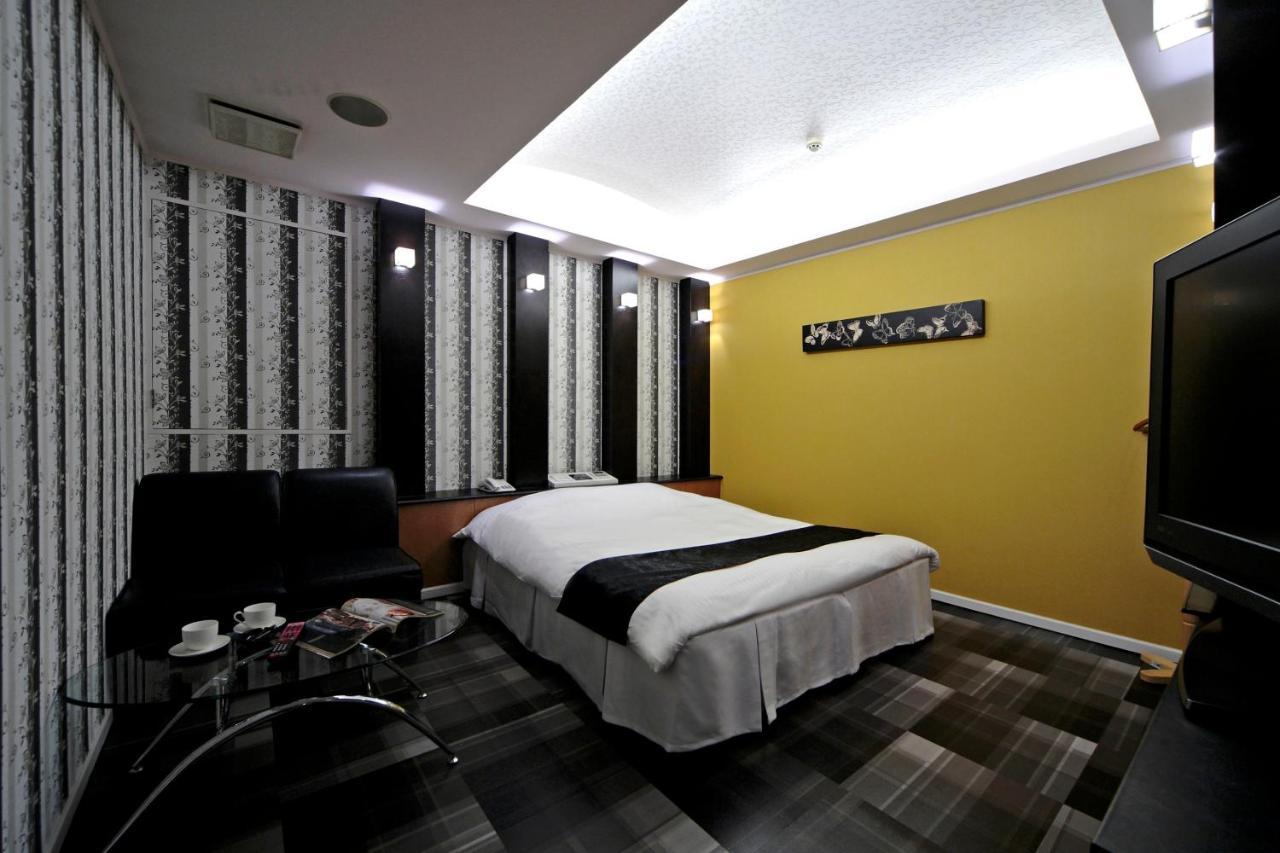 Hotel Lala Minato - Adult Only Nagoya Dış mekan fotoğraf