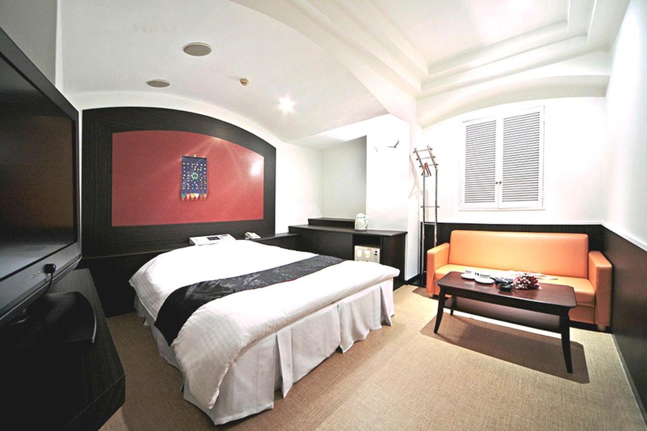 Hotel Lala Minato - Adult Only Nagoya Dış mekan fotoğraf